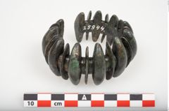 Foto von Bronzebuckelarmreif (NHMW-PRAE-025944)